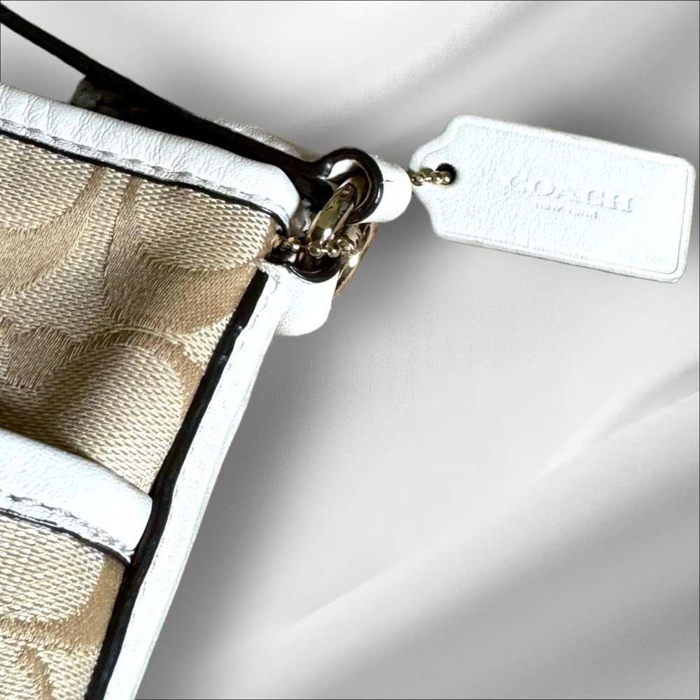 COACH FILE CROSSBODY IN SIGNATURE JACQUARD Khaki/Chalk GUC - Picture 4 of 10